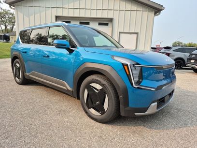 New 2026 Kia EV9 Wind
