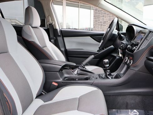 Used 2022 Subaru Crosstrek 2.0i Premium w/ Popular Package #4 image 10