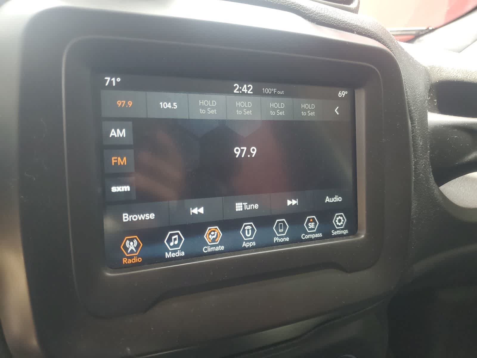Used 2018 Jeep Renegade Sport w/ Power & Air Group FWD image 20