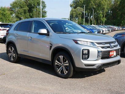 New 2025 Mitsubishi Outlander Sport ES