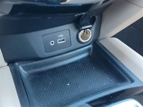 Used 2019 Nissan Rogue SV image 24