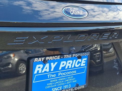 Certified 2022 Ford Explorer ST w/ Equipment Group 401A image 30