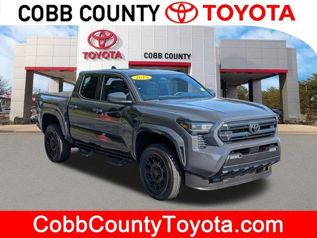 Used 2025 Toyota Tacoma SR5 AWD/4WD image 1