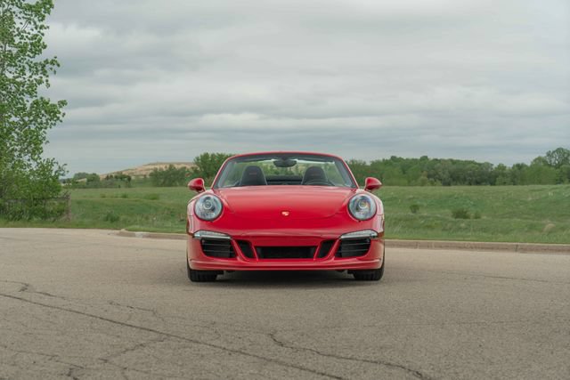 Used 2015 Porsche 911 Carrera 4 GTS AWD/4WD image 33