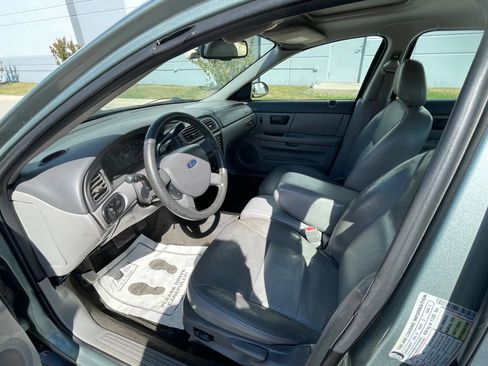 Used 2006 Ford Taurus SEL image 9