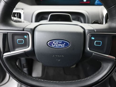 Used 2025 Ford Expedition Max Platinum AWD/4WD image 23