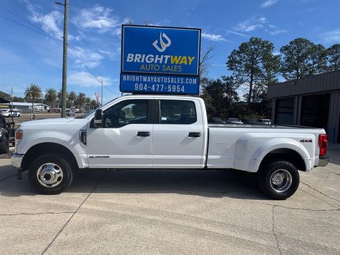 Used 2022 Ford F350 XL w/ STX Appearance Package image 2