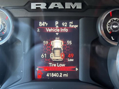 Used 2024 RAM 2500 Big Horn image 6