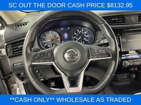 Used 2019 Nissan Rogue SV FWD image 17