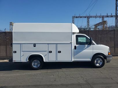 New 2025 Chevrolet Express 3500 w/ Power Convenience Package