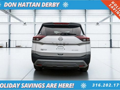 Used 2022 Nissan Rogue SV image 29