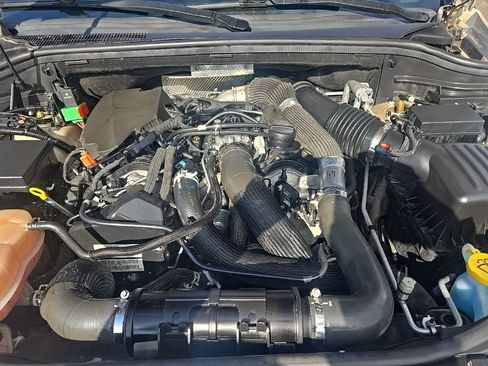 Used 2015 Jeep Grand Cherokee Overland AWD/4WD image 18