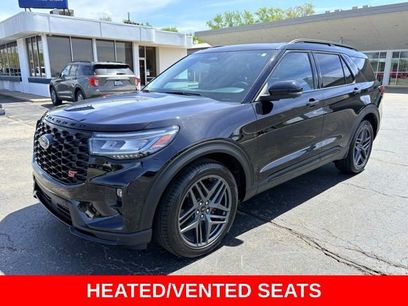 Used 2025 Ford Explorer ST
