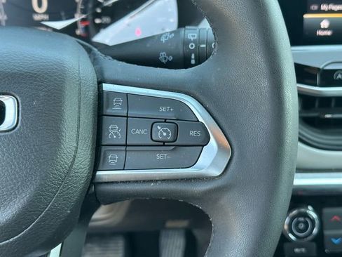 Used 2023 Jeep Compass Limited AWD/4WD image 14