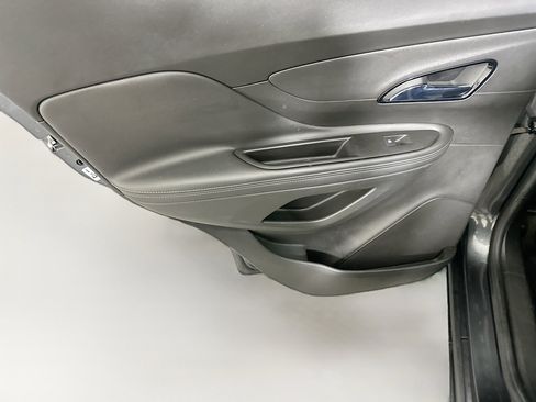 Used 2018 Buick Encore Preferred image 24