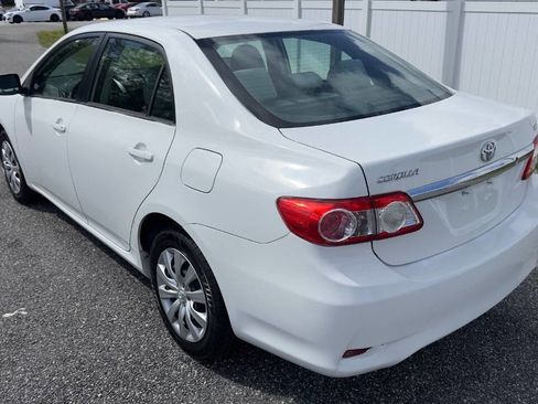 Used 2013 Toyota Corolla LE image 8