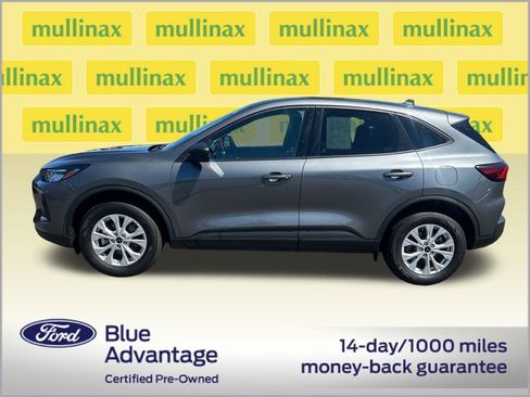 Used 2025 Ford Escape Active AWD/4WD image 12