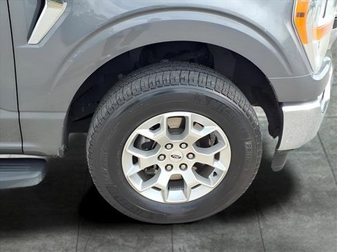 Used 2022 Ford F150 XLT w/ Bed Utility Package image 10