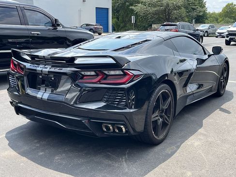 Used 2023 Chevrolet Corvette Stingray Preferred Cpe w/ Z51 Performance Package RWD image 3