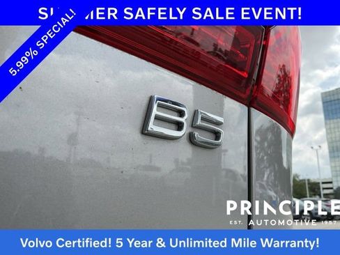 Certified 2023 Volvo XC60 B5 Plus w/ Protection Package Premier FWD image 14