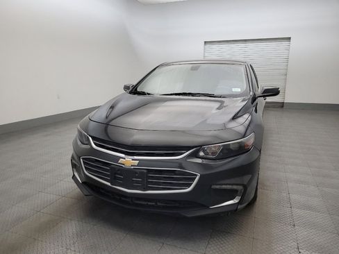 Used 2018 Chevrolet Malibu LT image 15