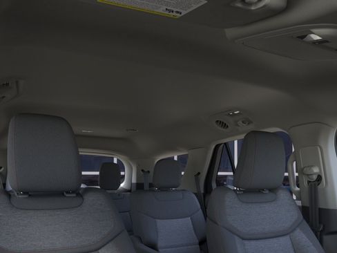 New 2026 Ford Explorer Active RWD image 22