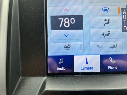 Used 2020 Ford F250 Platinum w/ FX4 Off-Road Package image 22