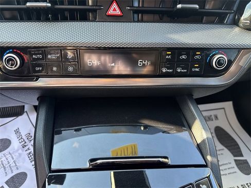 Used 2023 Kia Sportage LX image 22