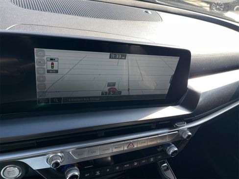 Used 2025 Kia Telluride S image 14