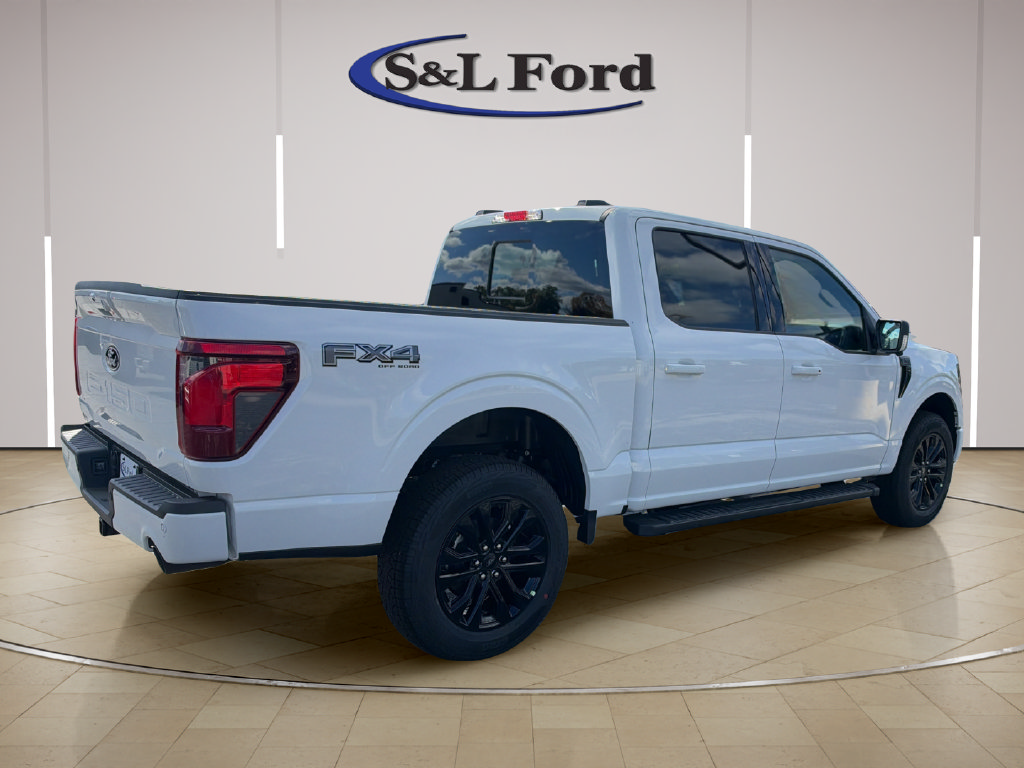 New 2026 Ford F150 XLT w/ Equipment Group 302A MID AWD/4WD image 8
