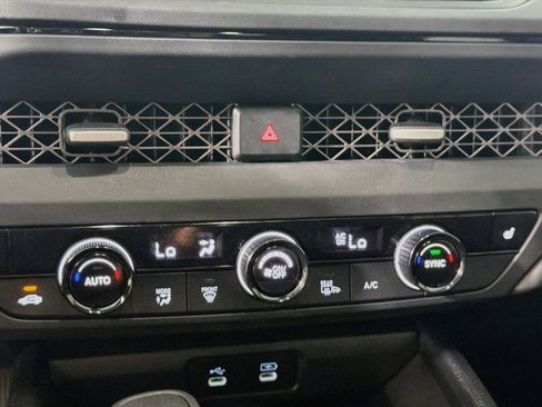 Used 2025 Honda Accord SE image 22