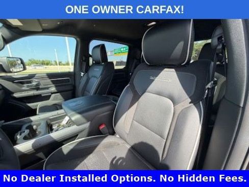 Used 2025 RAM 1500 Laramie w/ Sport Appearance Package AWD/4WD image 8