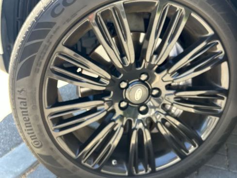 Used 2020 Land Rover Range Rover HSE AWD/4WD image 24