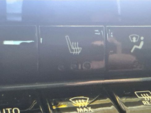 Used 2025 Chevrolet Colorado Trail Boss image 20