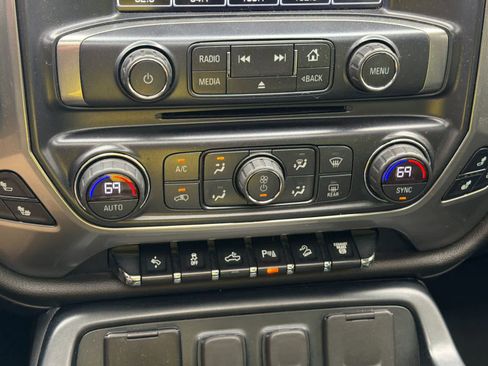 Used 2018 Chevrolet Silverado 2500 LTZ w/ Duramax Plus Package AWD/4WD image 19