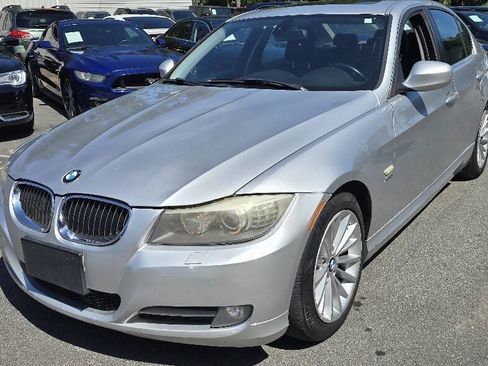 Used 2011 BMW 335i xDrive Sedan AWD/4WD image 1