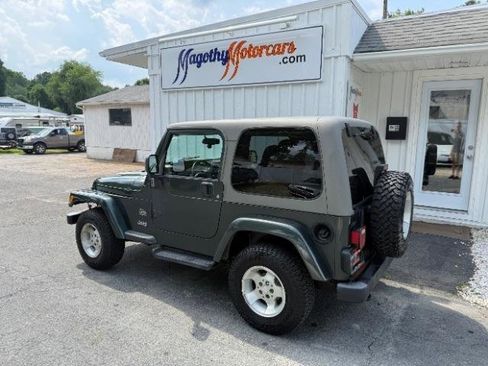 Used 2003 Jeep Wrangler Sahara AWD/4WD image 10