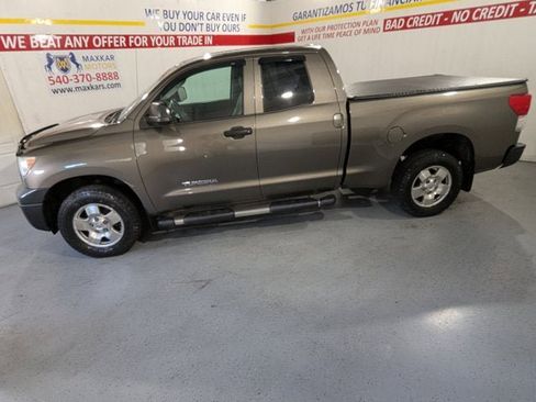 Used 2012 Toyota Tundra 4x4 Double Cab image 4
