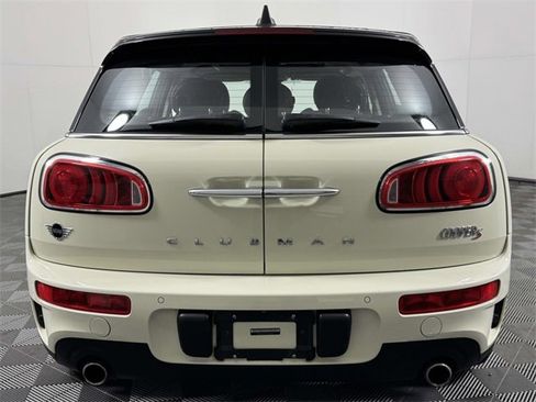 Used 2019 MINI Cooper Clubman S w/ Premium Package image 9