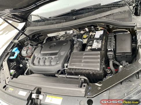 Used 2024 Volkswagen Tiguan SE image 30