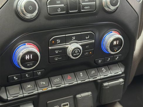 Used 2021 GMC Sierra 1500 Denali w/ Driver Alert Package II image 12