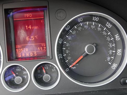 Used 2007 Volkswagen GTI 4-Door FWD image 76