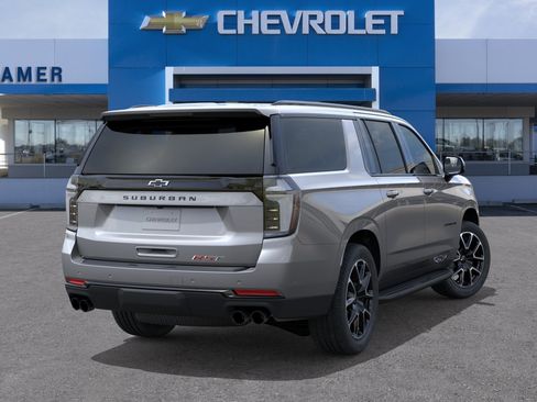 New 2026 Chevrolet Suburban RST image 4