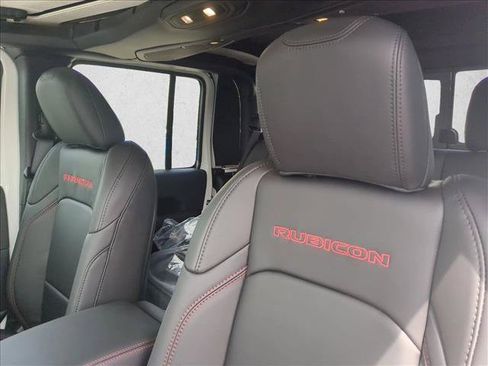 New 2026 Jeep Gladiator Rubicon AWD/4WD image 4