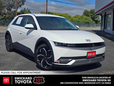 Used 2024 Hyundai Ioniq 5 SEL RWD image 1