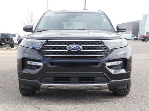 Used 2023 Ford Explorer XLT w/ Equipment Group 202A image 9