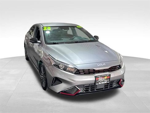 Used 2024 Kia Forte GT-Line FWD image 3