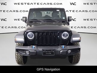 Used 2023 Jeep Wrangler Unlimited w/ 8.4" Radio Group AWD/4WD video 2