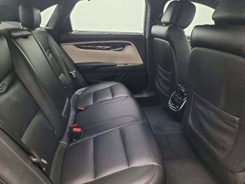 Used 2014 Cadillac XTS Platinum image 19