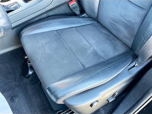 Certified 2022 Jeep Grand Cherokee Laredo X image 19